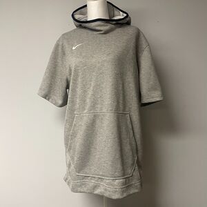 Nike Dri-FIT Men's Gray Pullover Hoodie Short Sleeve Crew Neck Size M